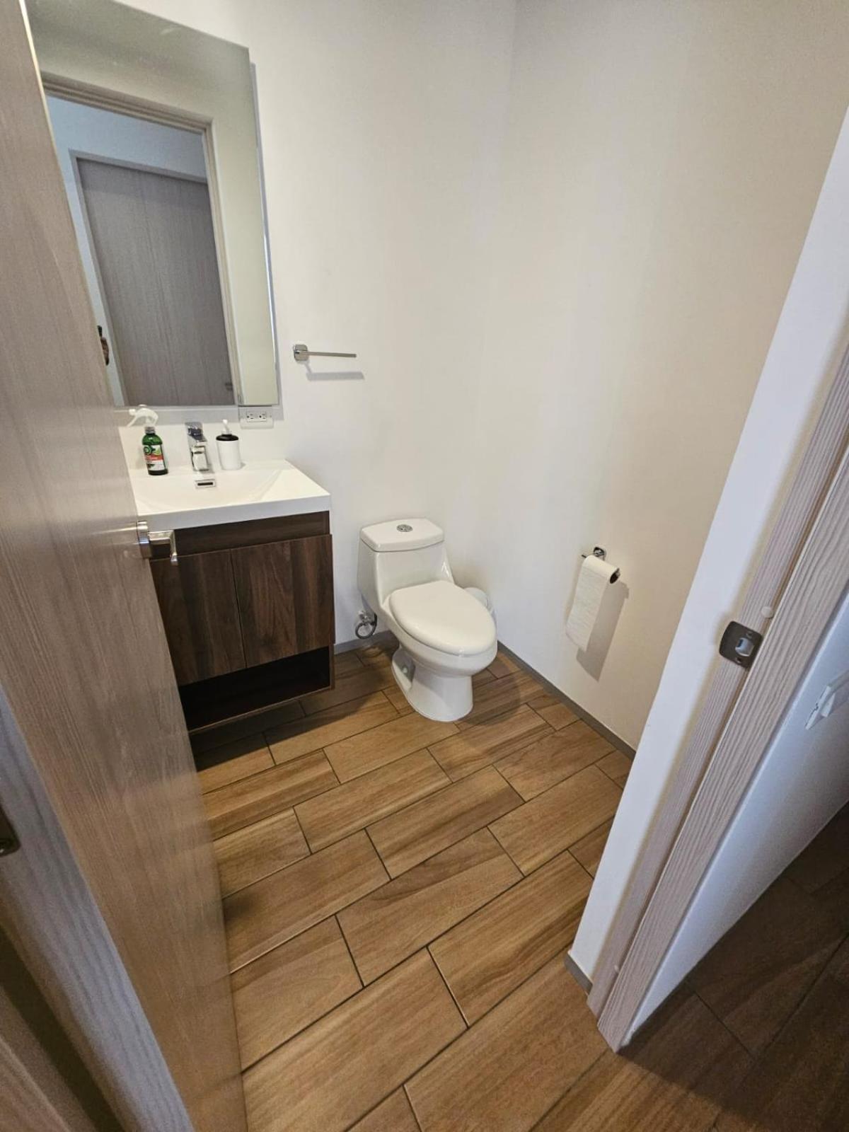 Gdl Apartment, Excellent Location *